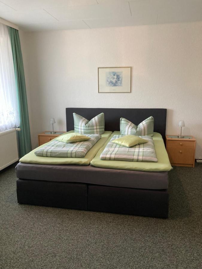 Hotel Am Schlosspark Mallin Habitación foto