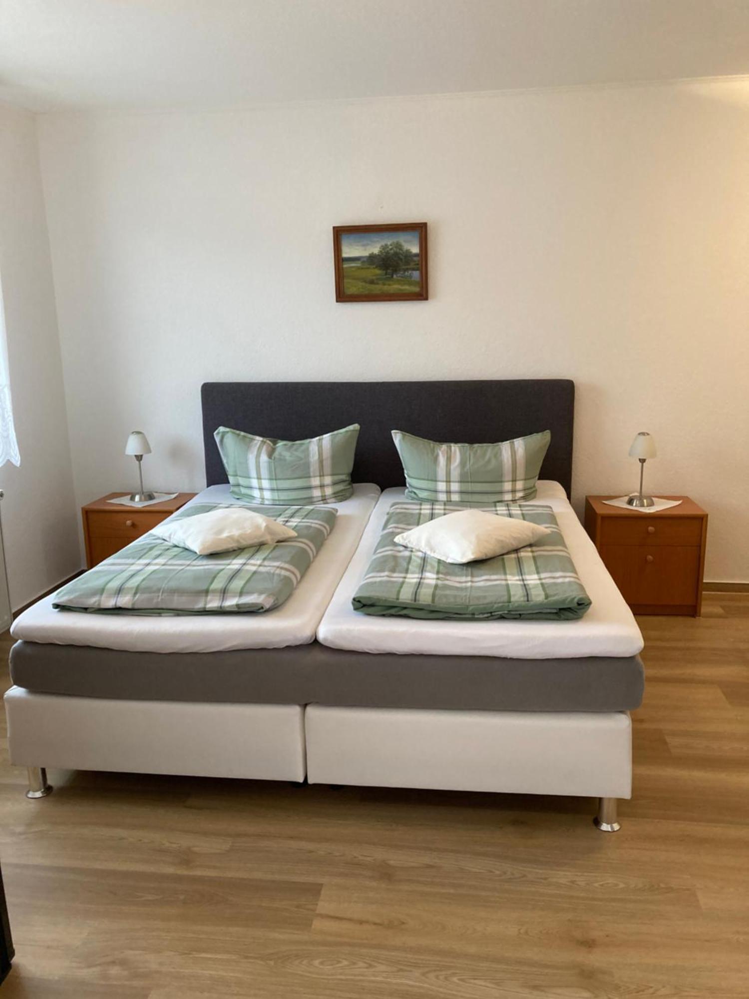 Hotel Am Schlosspark Mallin Habitación foto